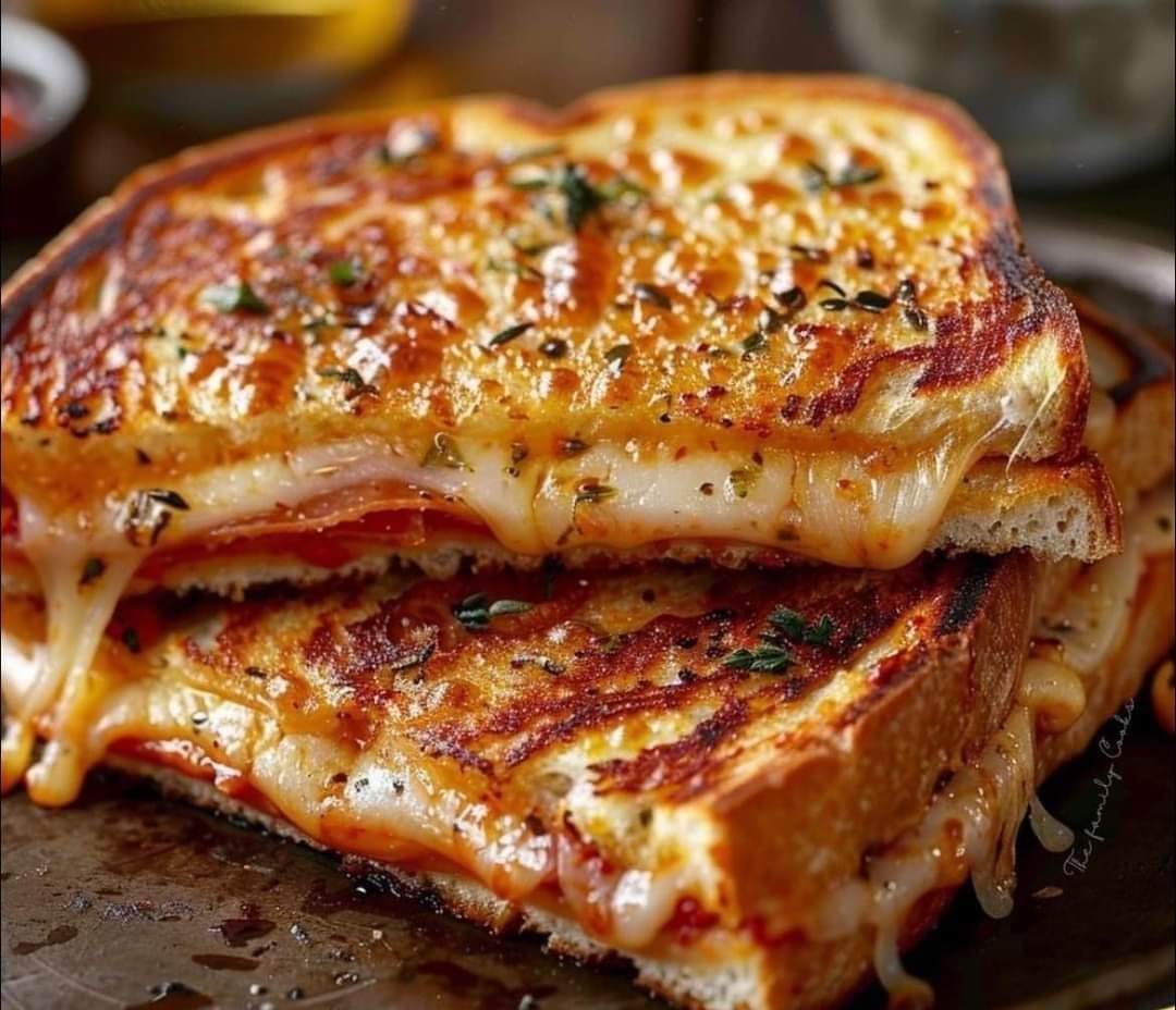 Pizza Grilled Cheese Sandwich