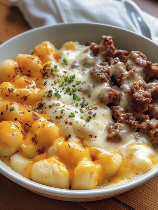 Ultimate Comfort Bowl: Cheesy Gnocchi with Savory Ground Beef