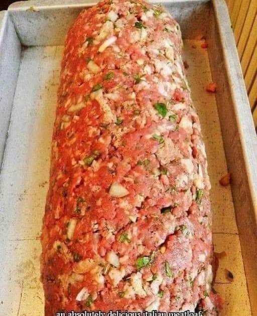 ABSOLUTELY DELICIOUS ITALIAN MEATLOAF