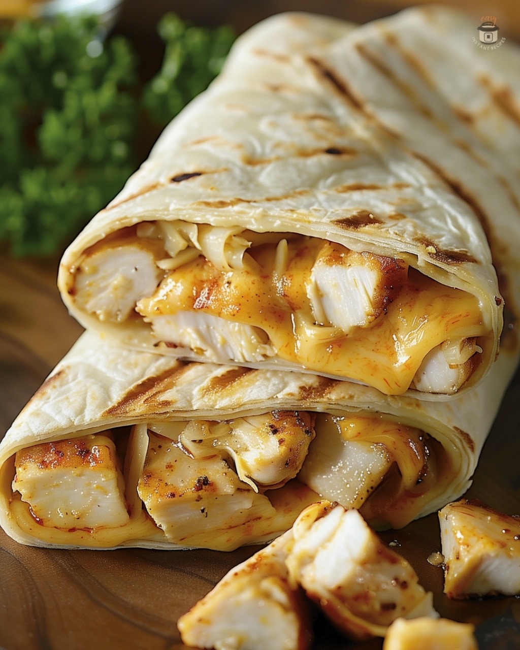 Cheesy Garlic Chicken Wraps