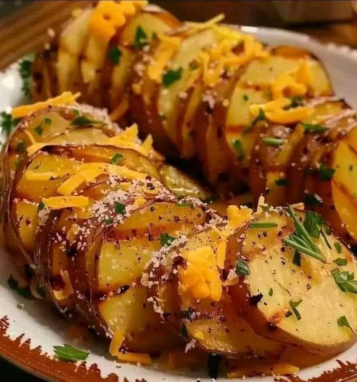 Roasted potato slices with cheese: