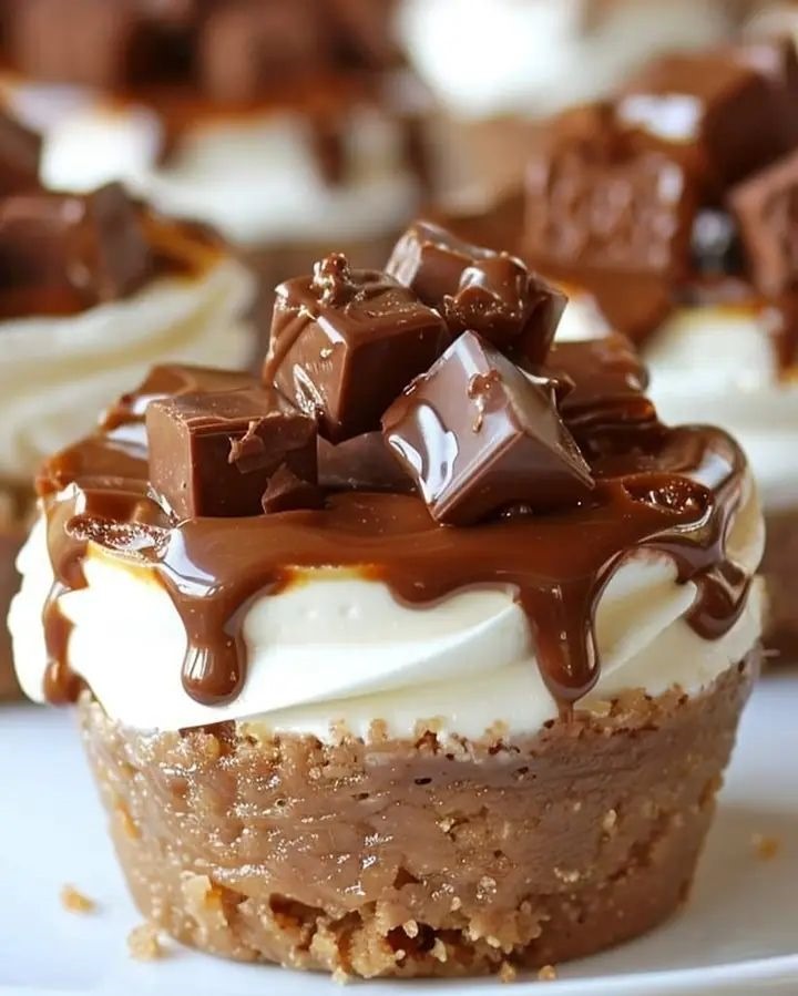 Elegant Mini Rolo Cheesecakes 