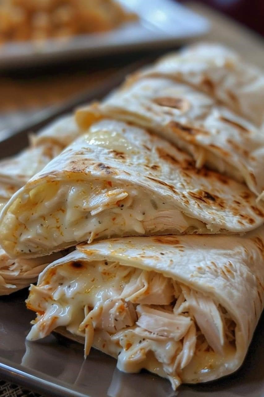 Cheesy Chicken Alfredo Wraps 