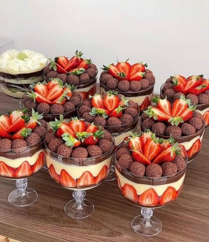 Strawberry with Chocolate 