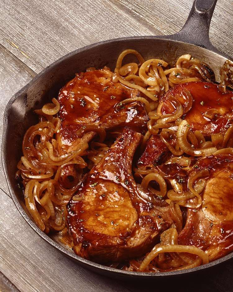 Best Easy Caramelized Onion Pork Chops