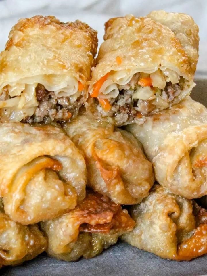 Egg Rolls with Philly Cheesesteak Flavor