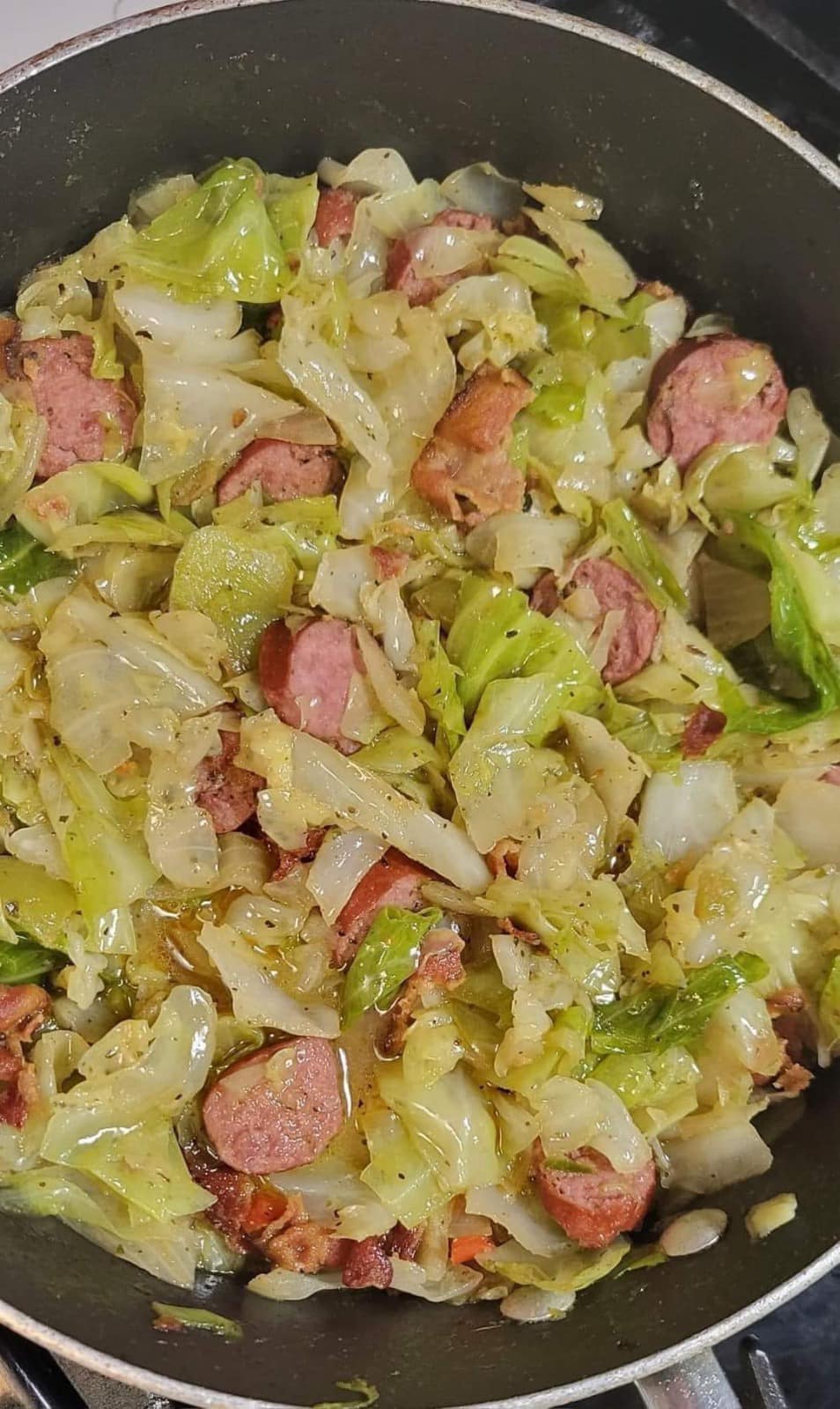 FRIED CABBAGE WITH BACON, ONION, AND GARLIC!!!