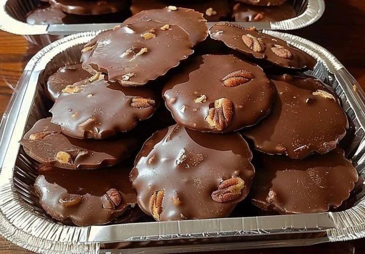 Candy made at home with pecans and caramel.