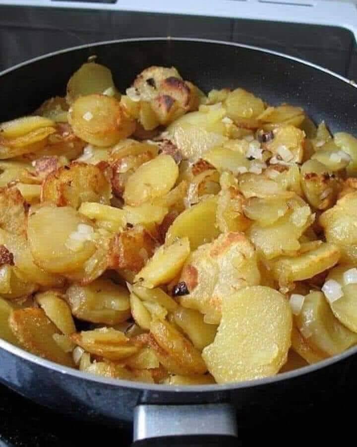 Fried Potatoes and Onions Recipe