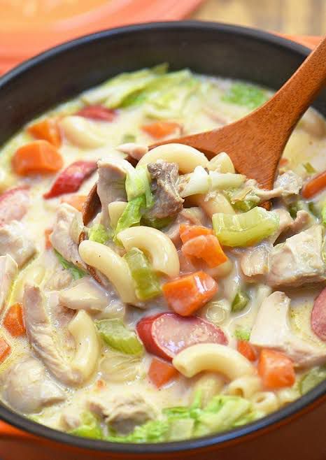 CREAMY MACARONI SOUP